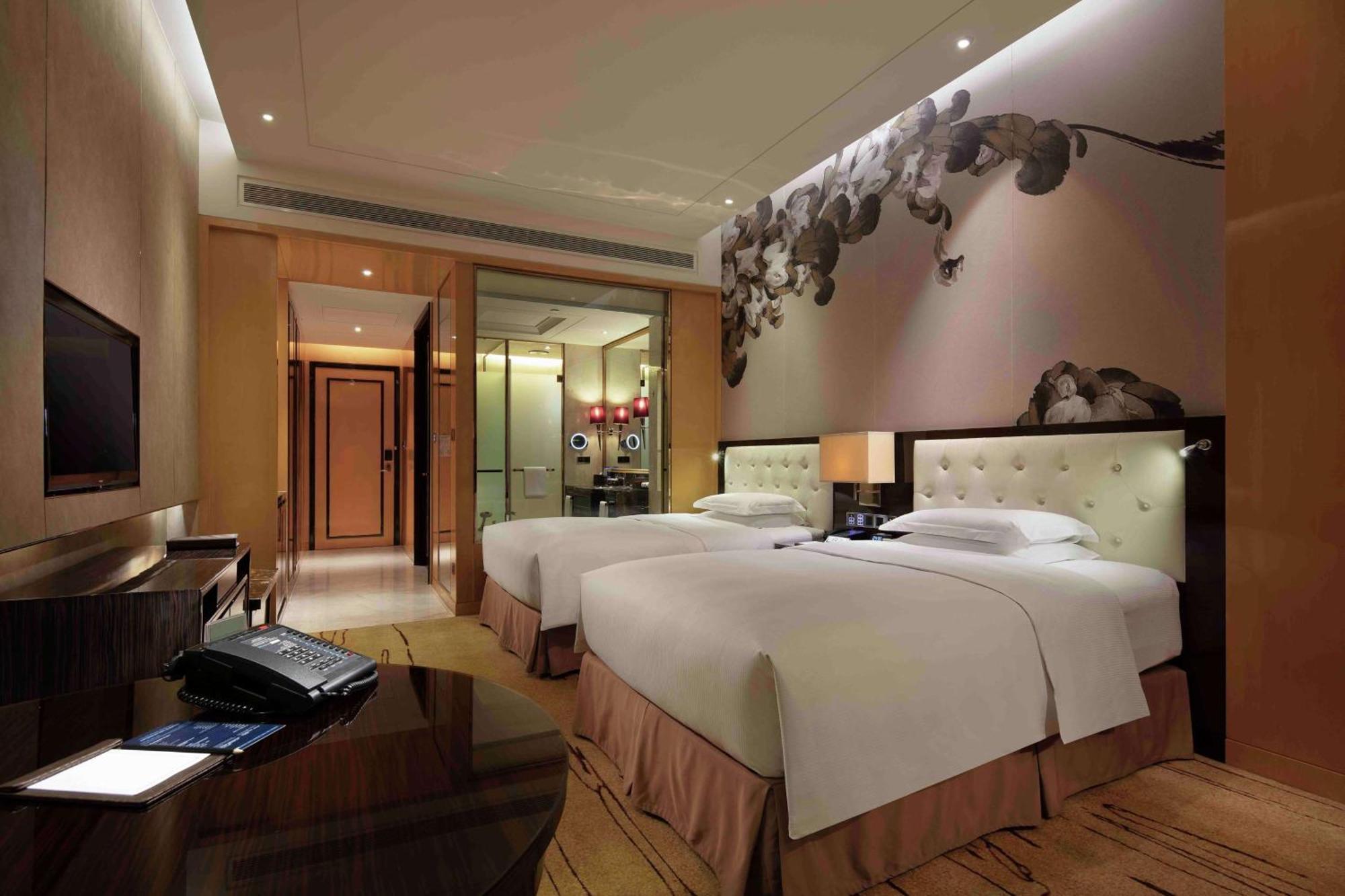 Hilton Zhengzhou Hotell Exteriör bild