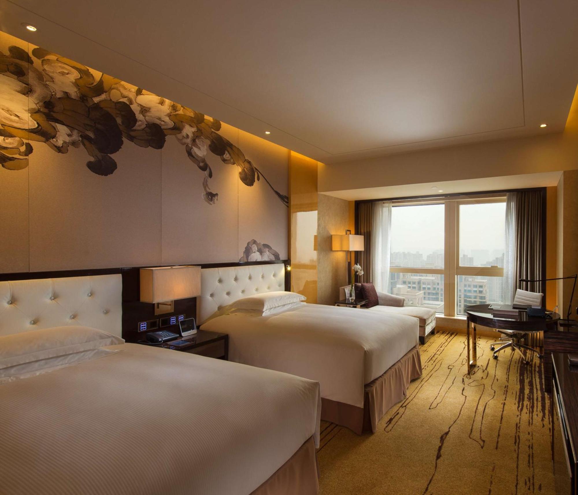 Hilton Zhengzhou Hotell Exteriör bild