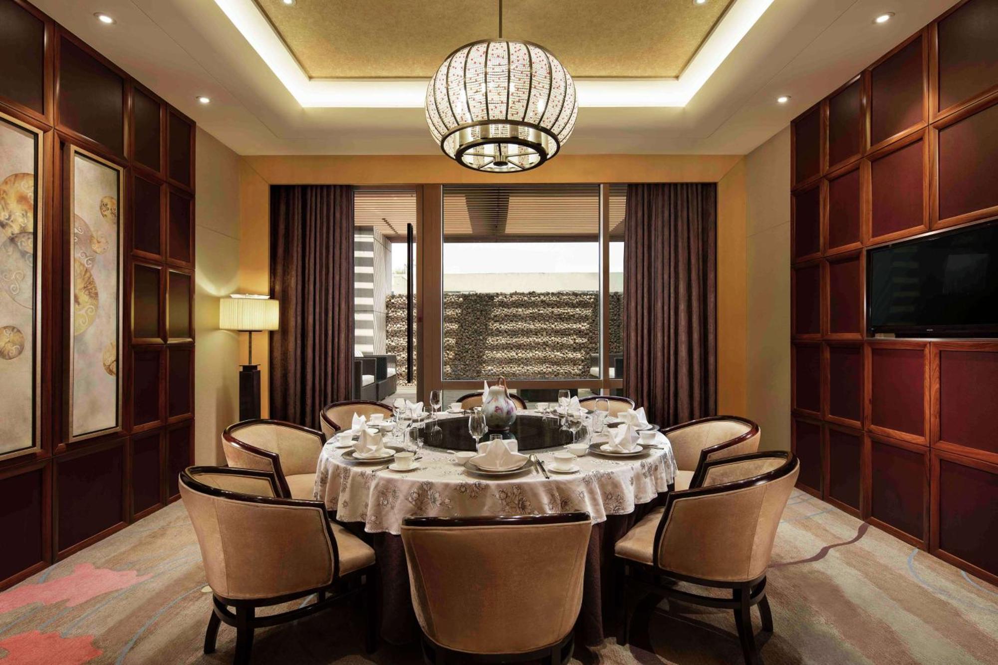 Hilton Zhengzhou Hotell Exteriör bild